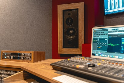 Courtyard Studio